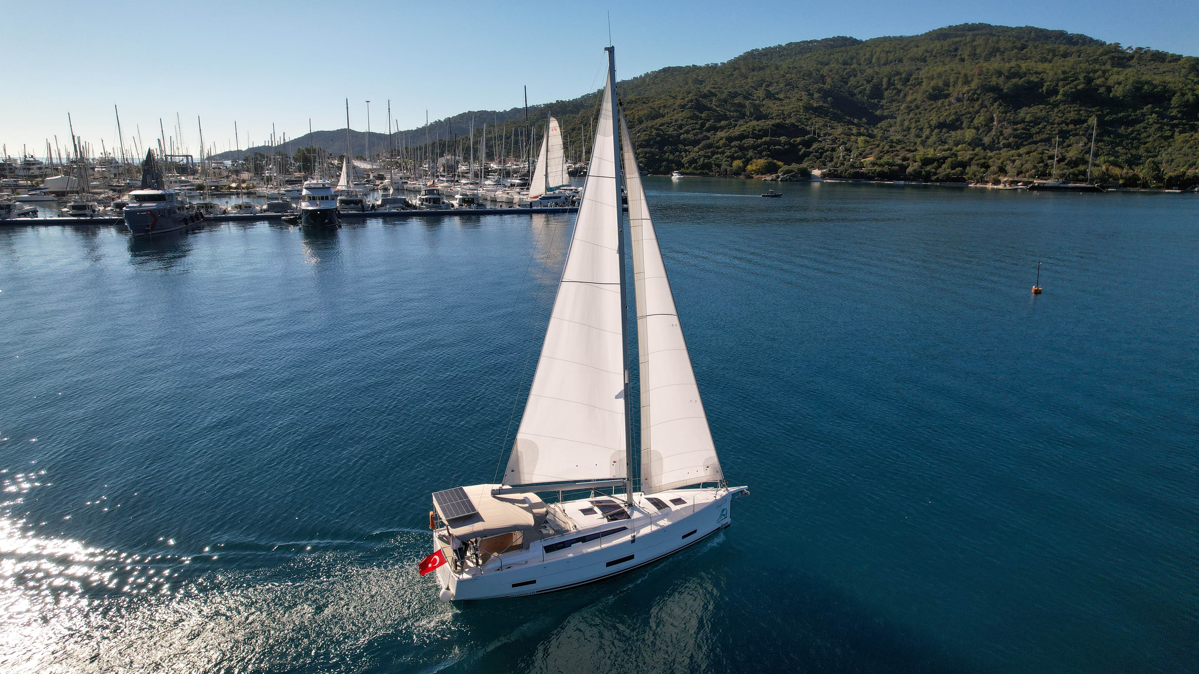 Dufour 390 - photo 52