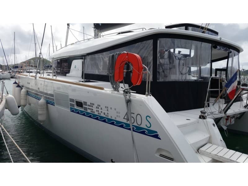 Lagoon 450 Sport - photo