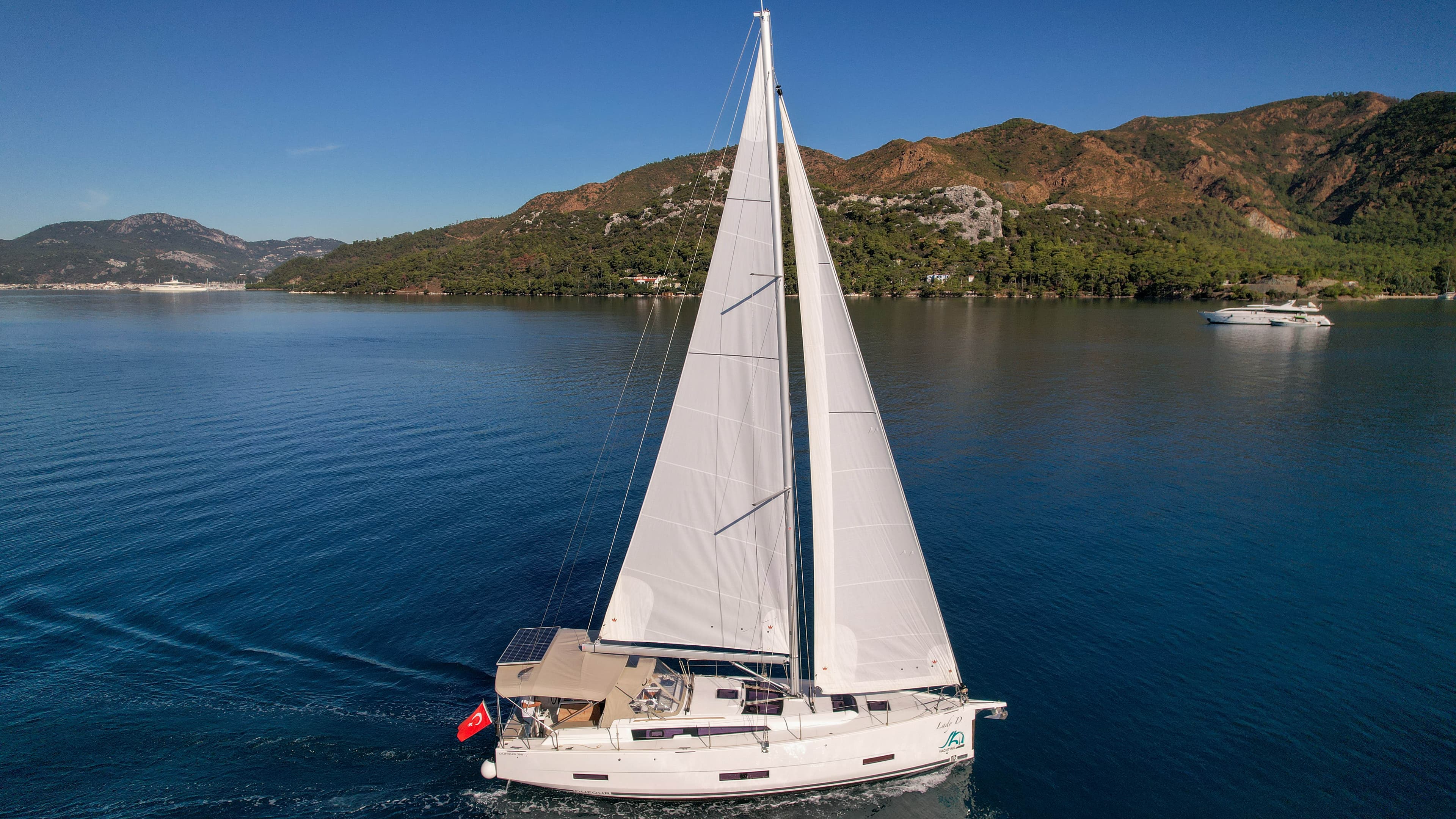 Dufour 390 - photo 37