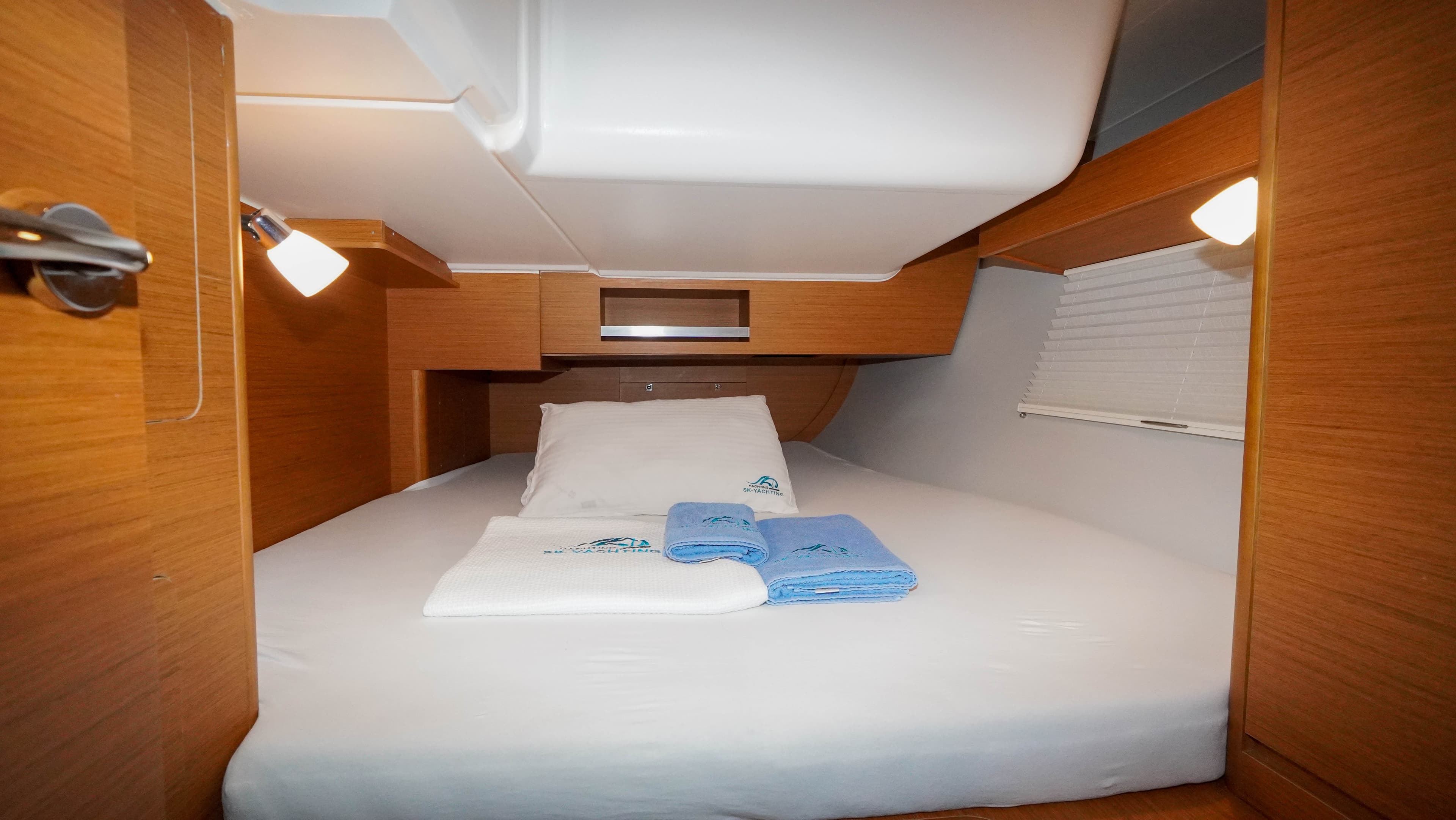 Dufour 390 - photo 50