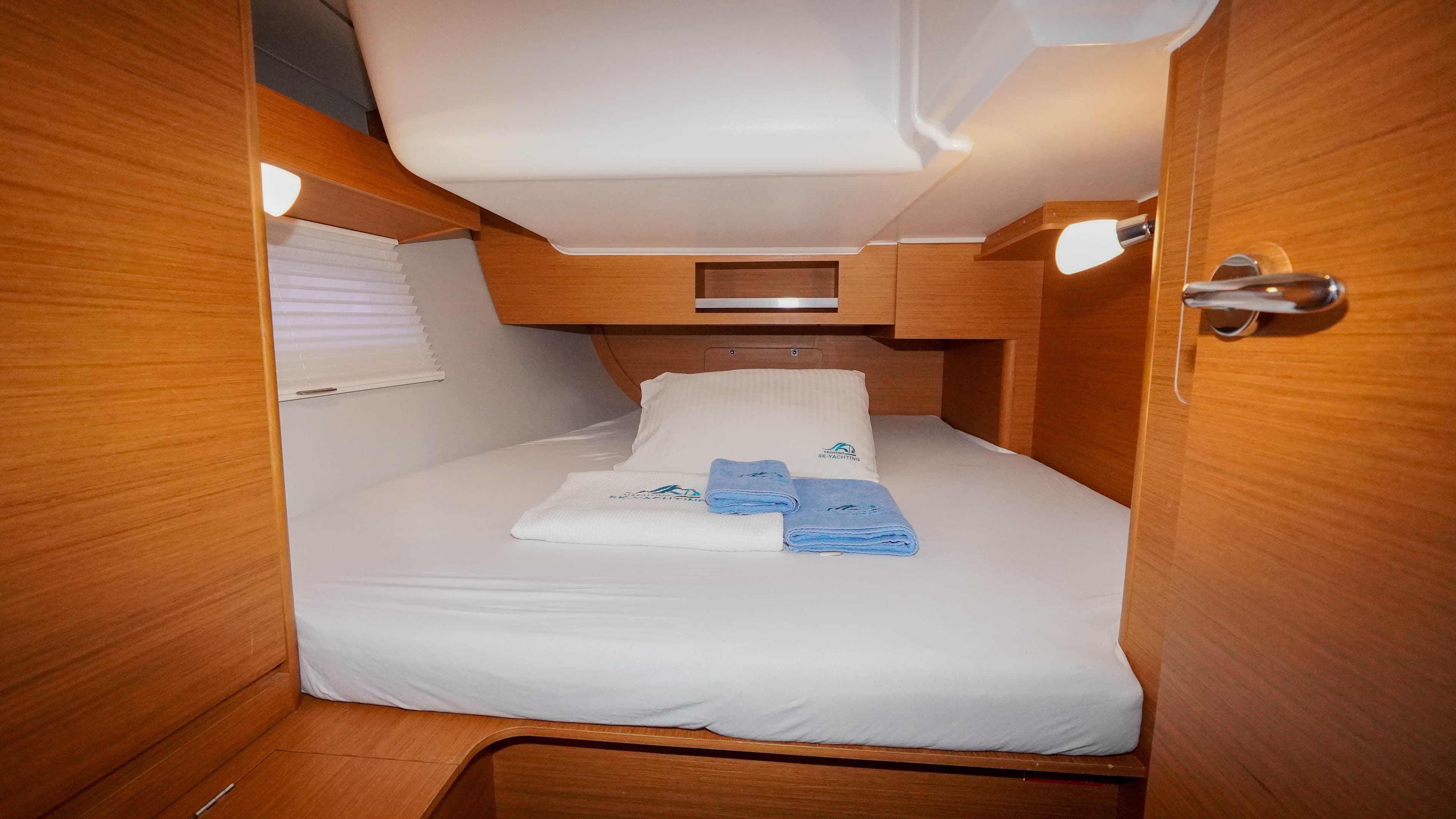 Dufour 390 - photo 44