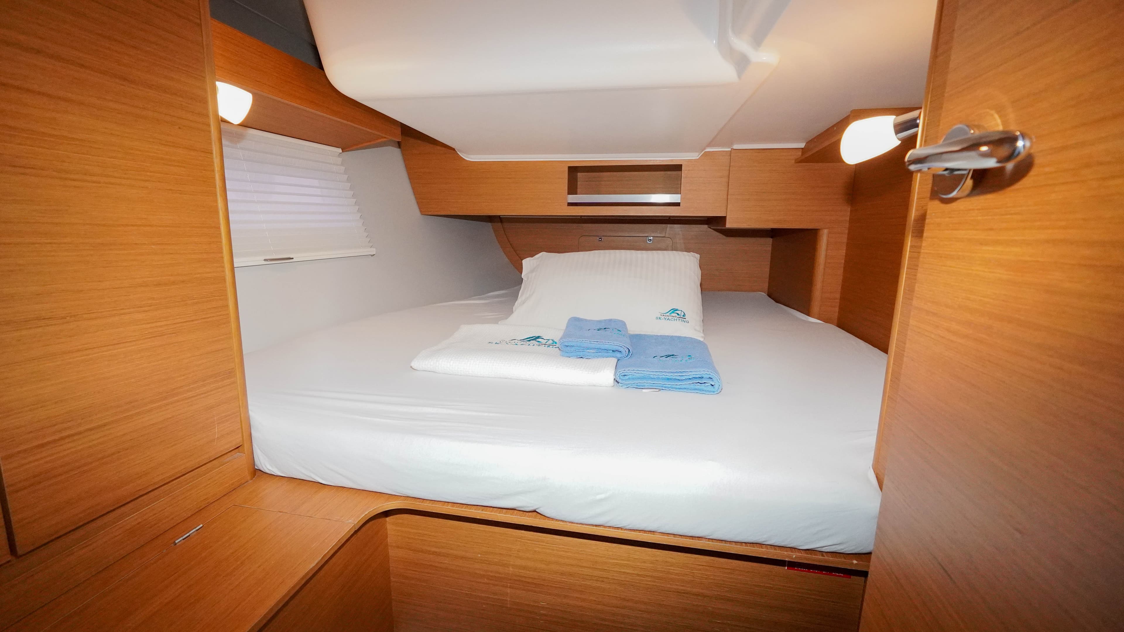 Dufour 390 - photo 38