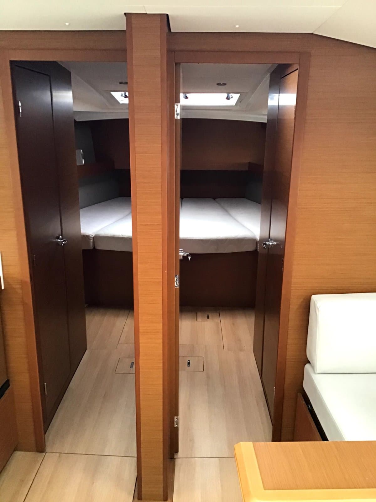 Sun Odyssey 490 - photo 5