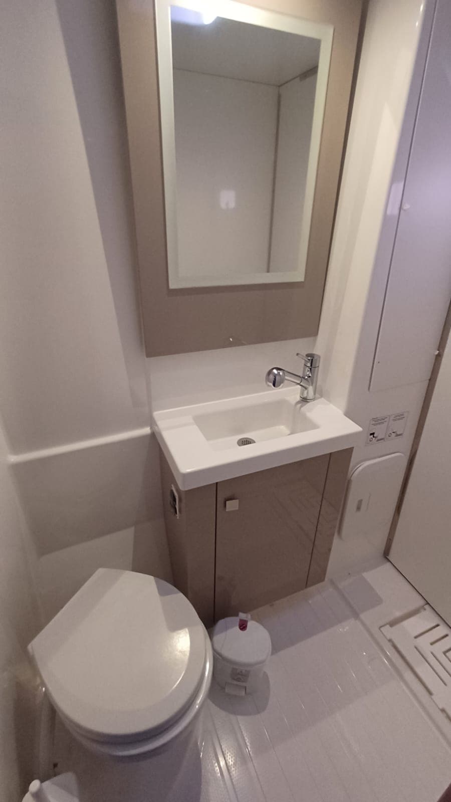 Astréa 42 - photo 7