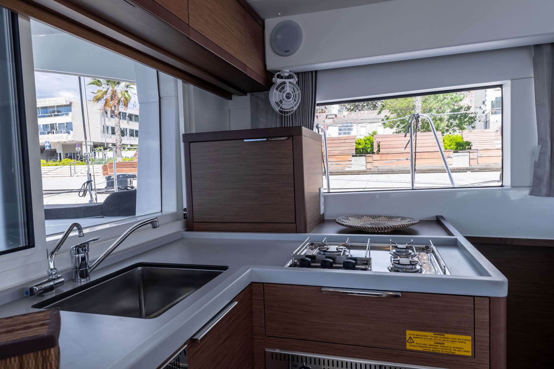 Lagoon 40 - photo 34