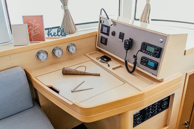 Lagoon 42 - photo 17