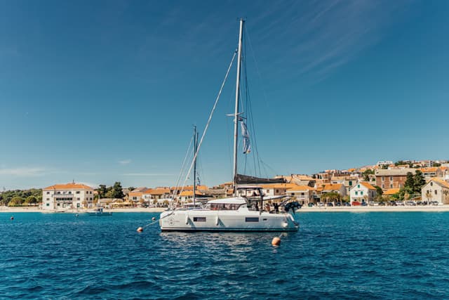 Lagoon 42 - photo 37