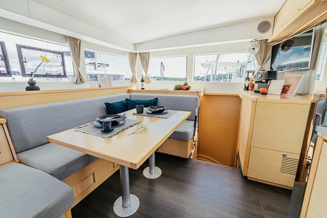 Lagoon 39 - photo 14