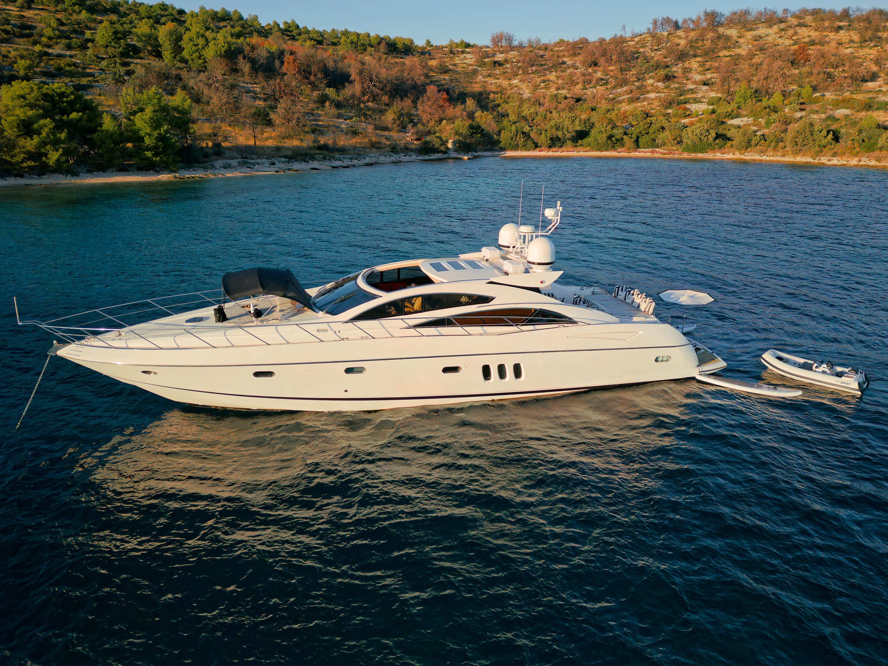 Sunseeker Predator 72 - photo 18