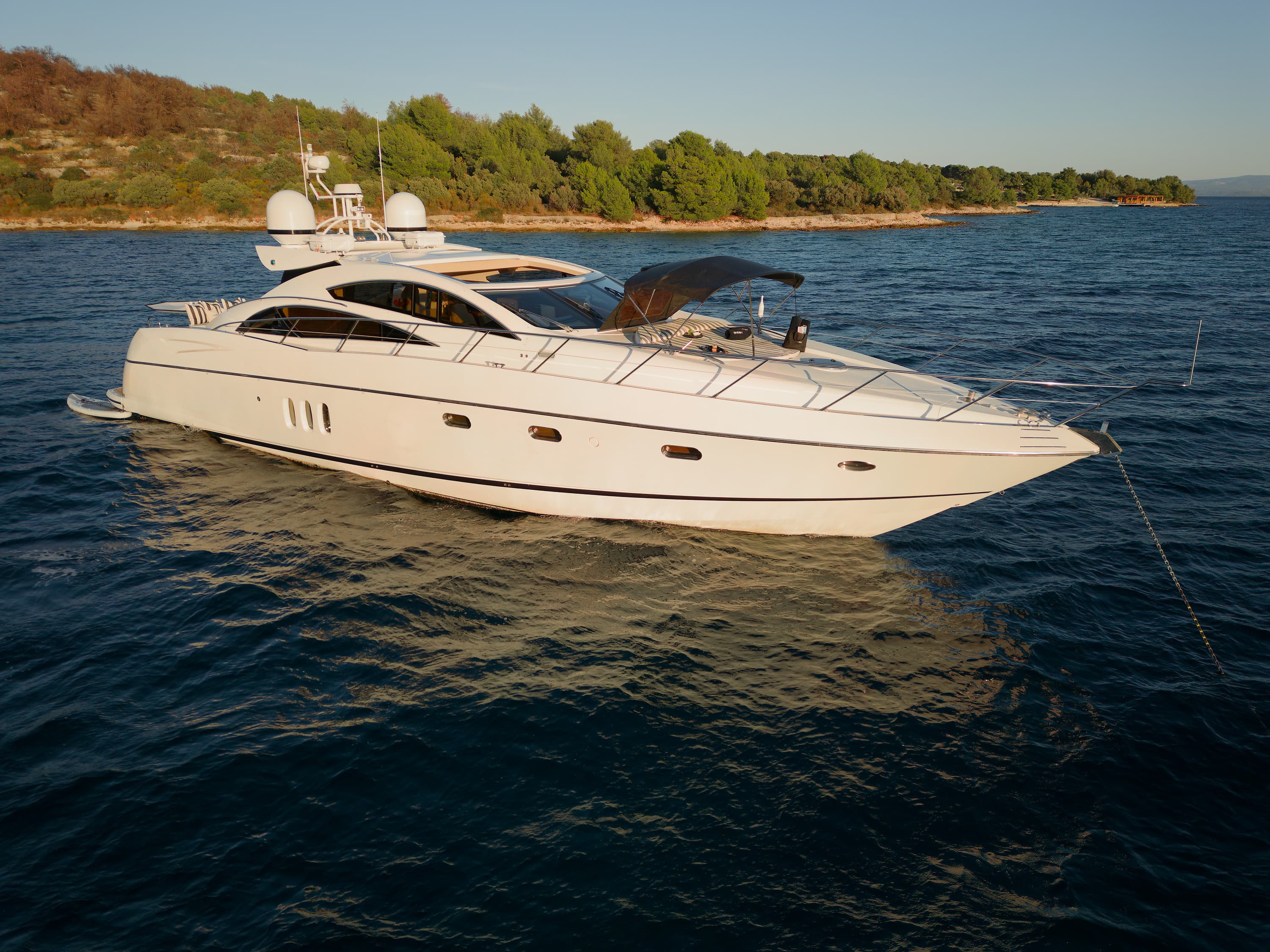 Sunseeker Predator 72 - photo 13