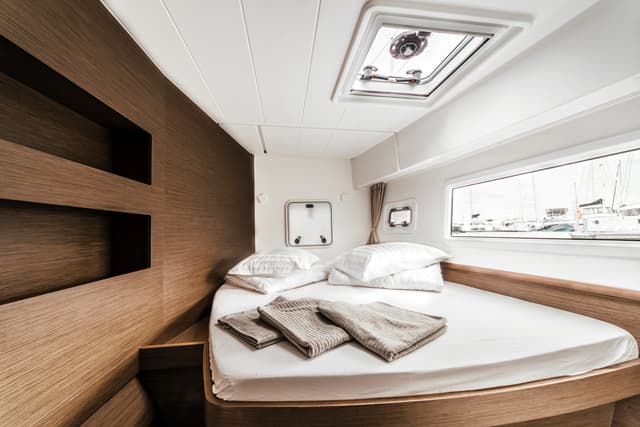 Lagoon 42 - photo 16
