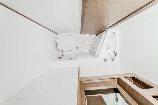 Lagoon 42 - photo 21