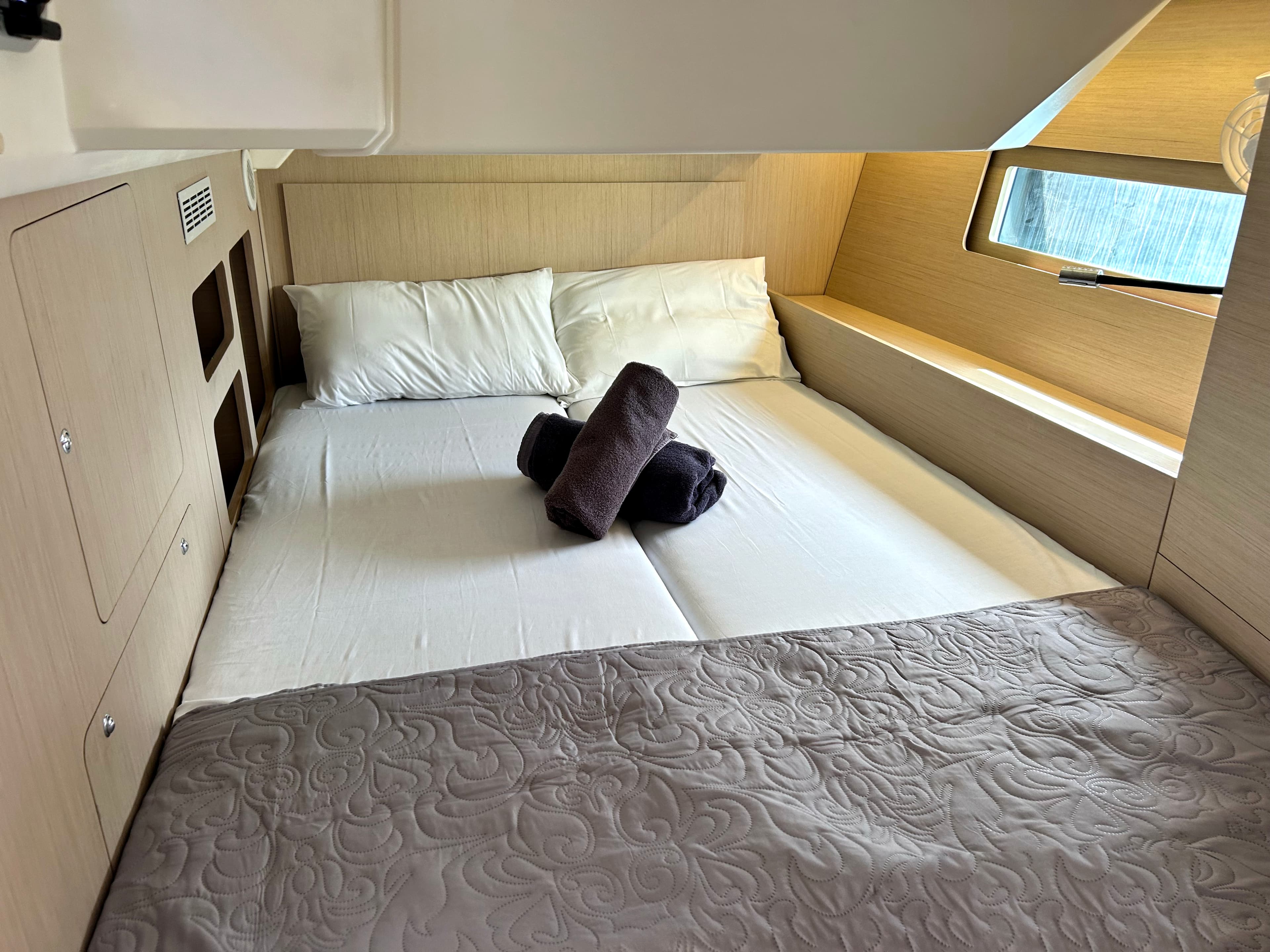 Oceanis 46.1 - photo 15