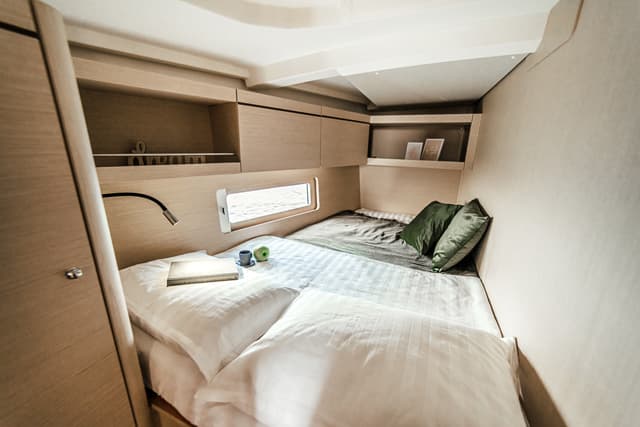 Oceanis 46.1 - photo 4