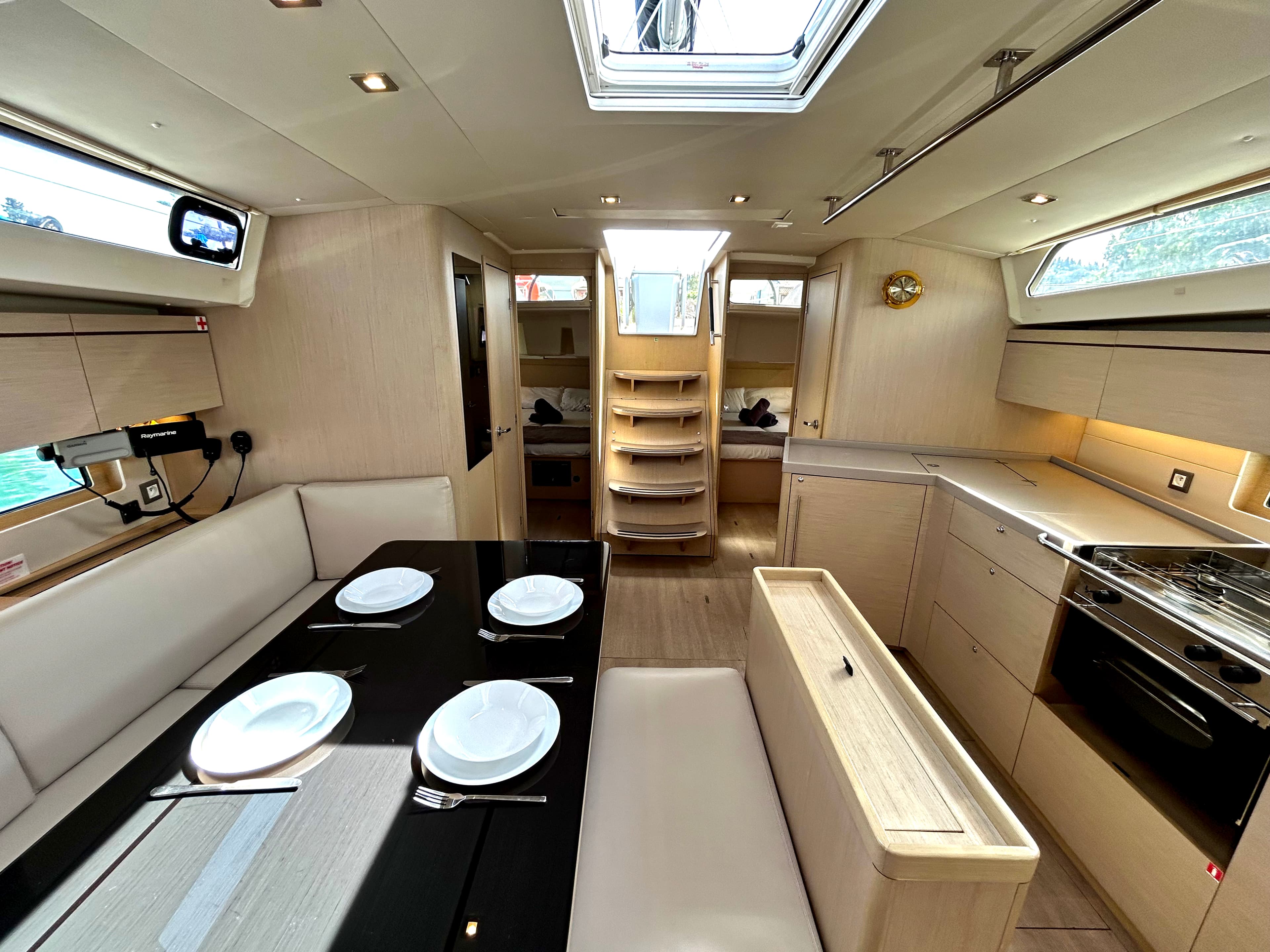 Oceanis 46.1 - photo 10