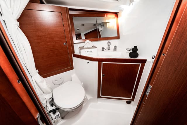 Oceanis 45 - photo 14