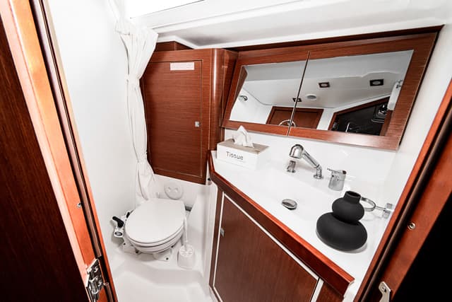 Oceanis 45 - photo 21