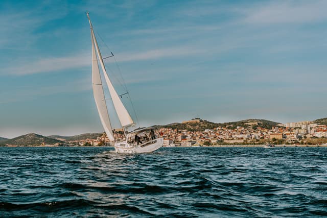 Oceanis 45 - photo 23