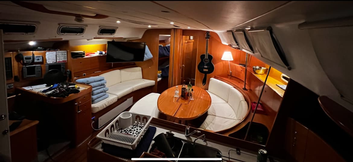 First 47.7 - photo 5