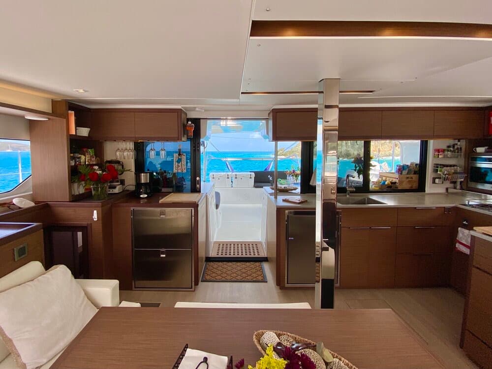 Lagoon 46  - photo 38