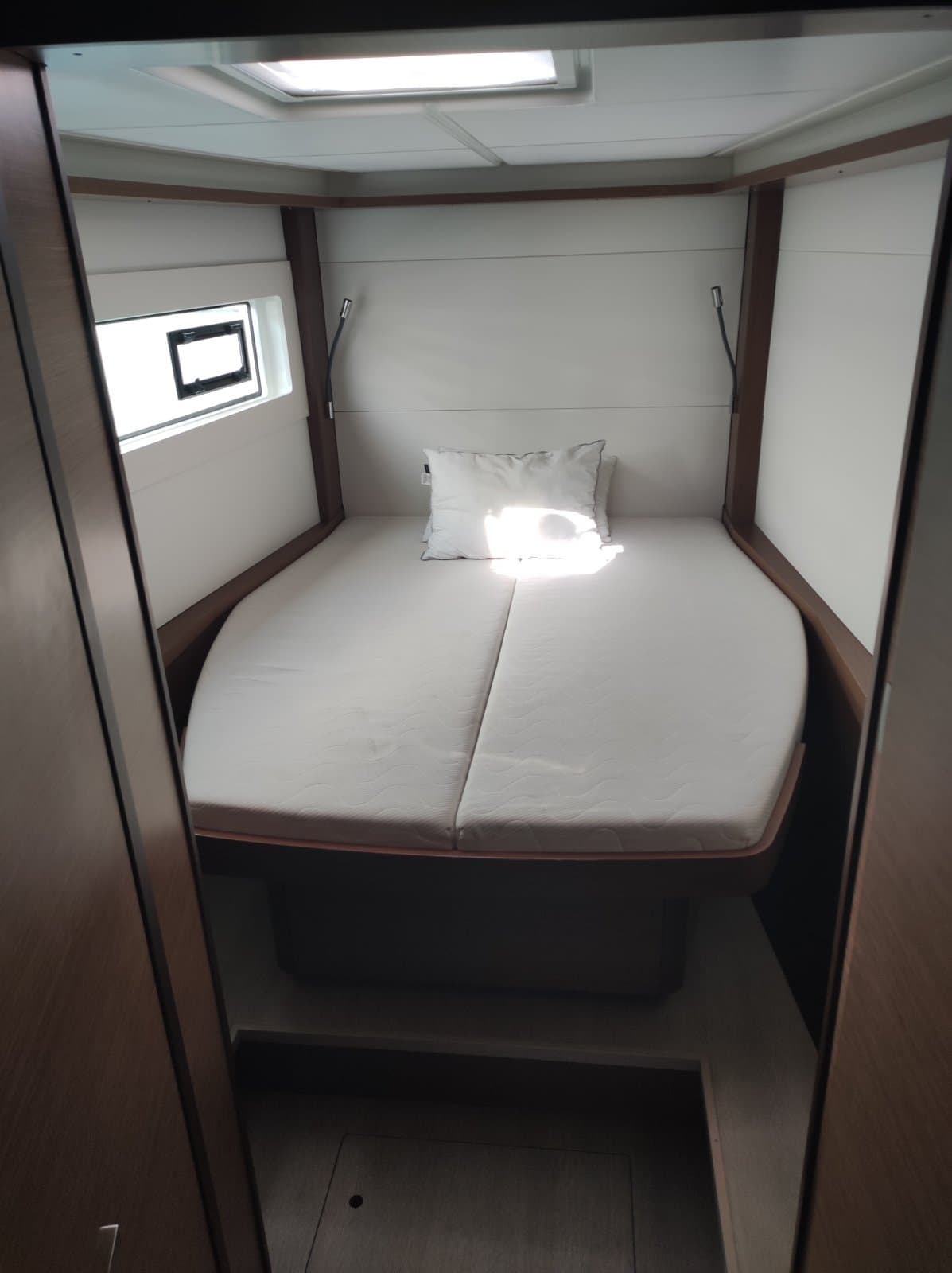 Lagoon 46  - photo 19