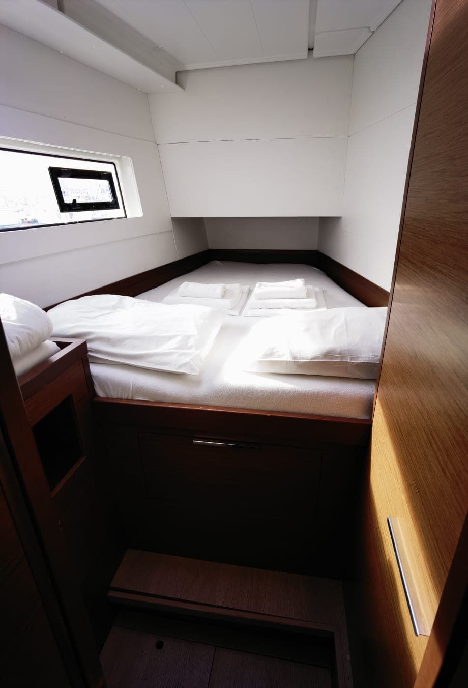 Lagoon 40 - photo 21