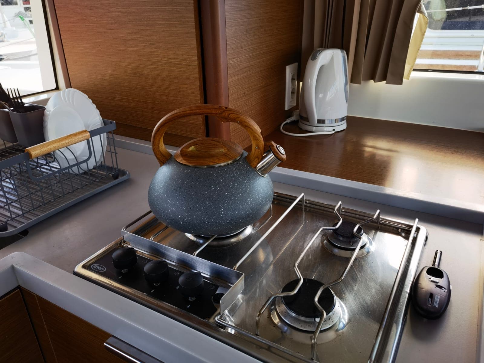 Lagoon 40 - photo 14