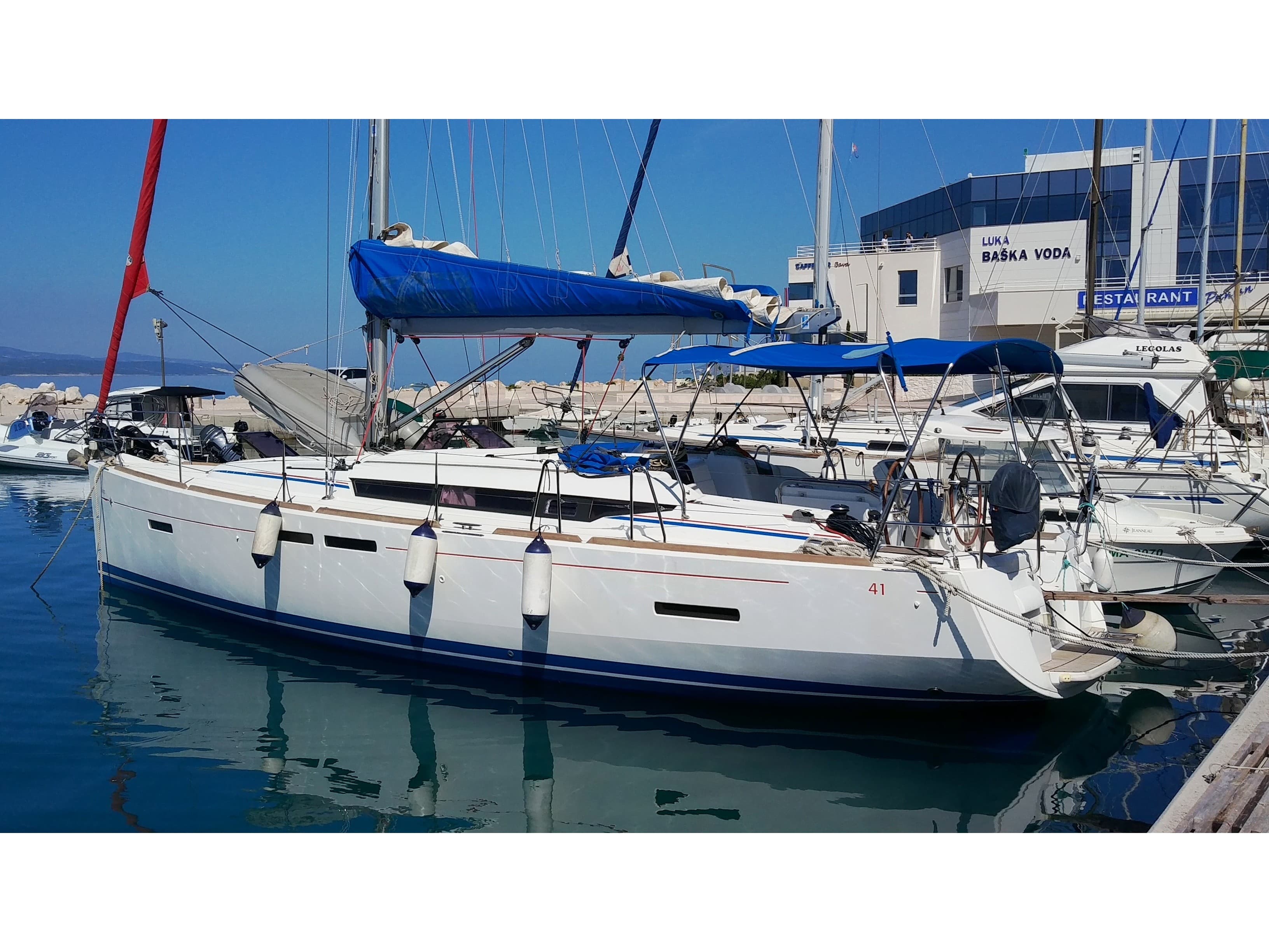 Sun Odyssey 409 - photo