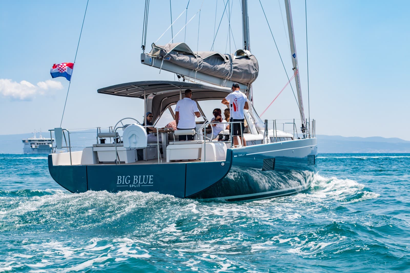 Oceanis Yacht 54 - photo 17