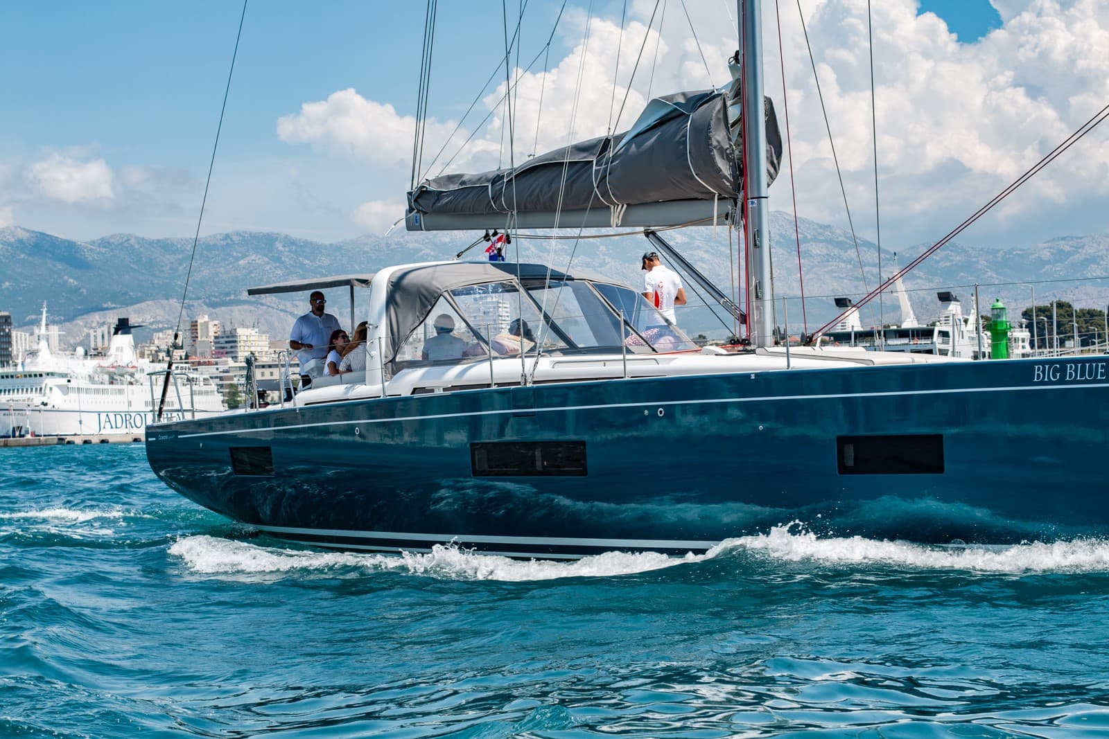 Oceanis Yacht 54 - photo 12