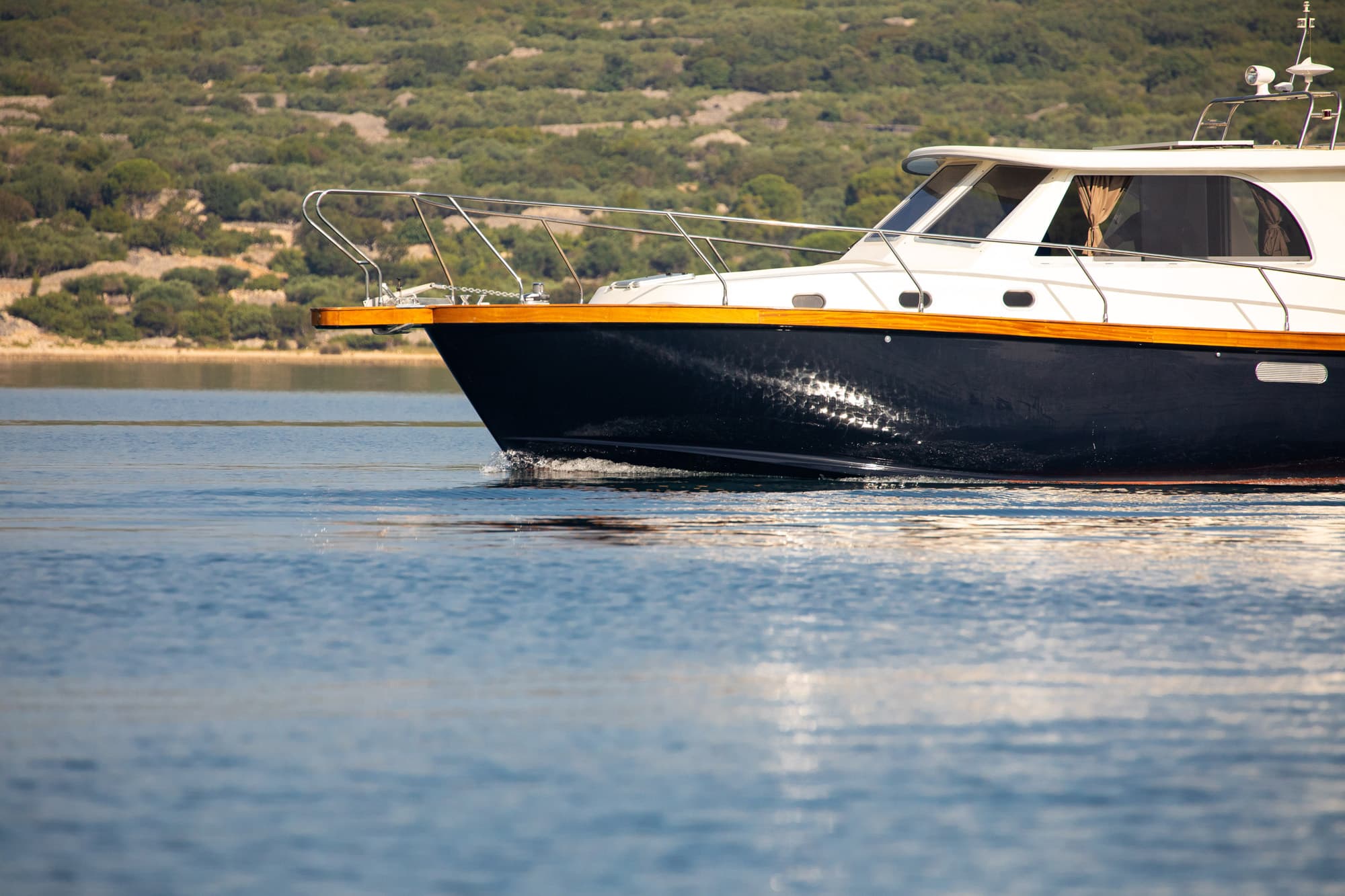 Motorboat - photo 15