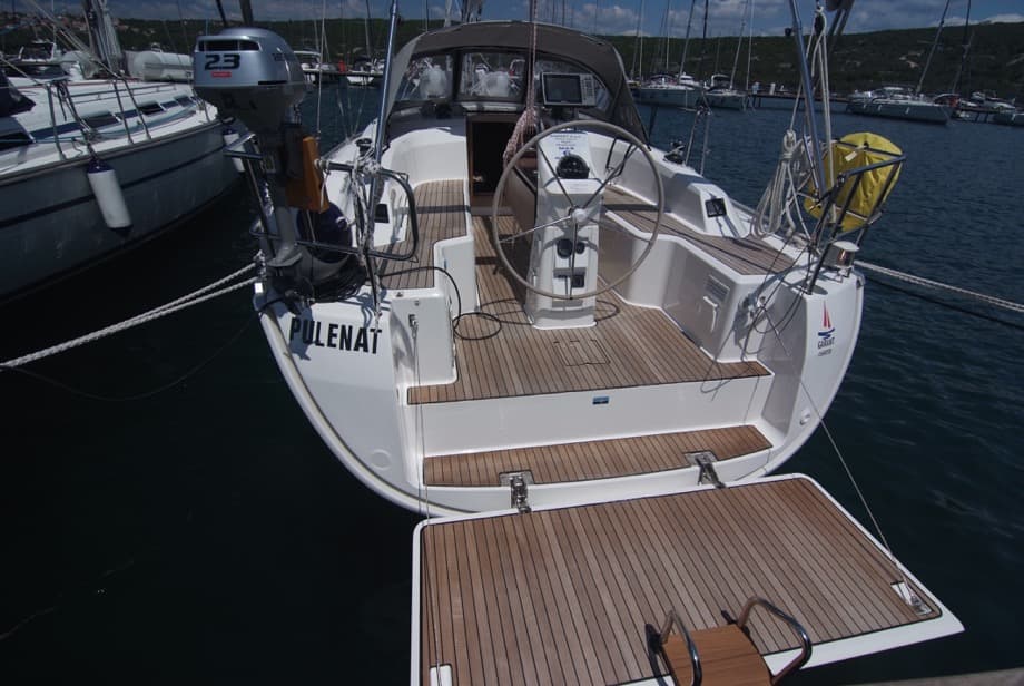 Bavaria Cruiser 33 - photo 11