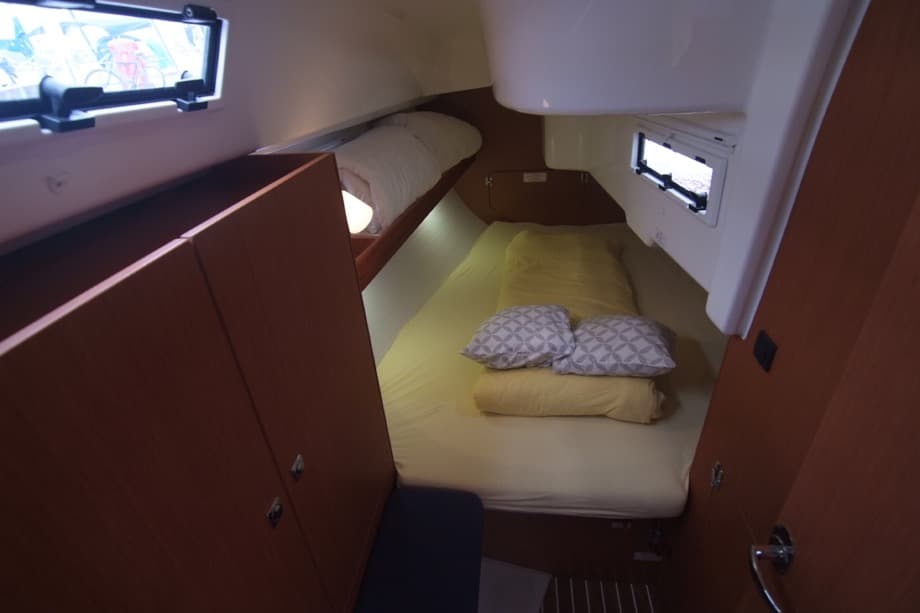 Bavaria Cruiser 33 - photo 13