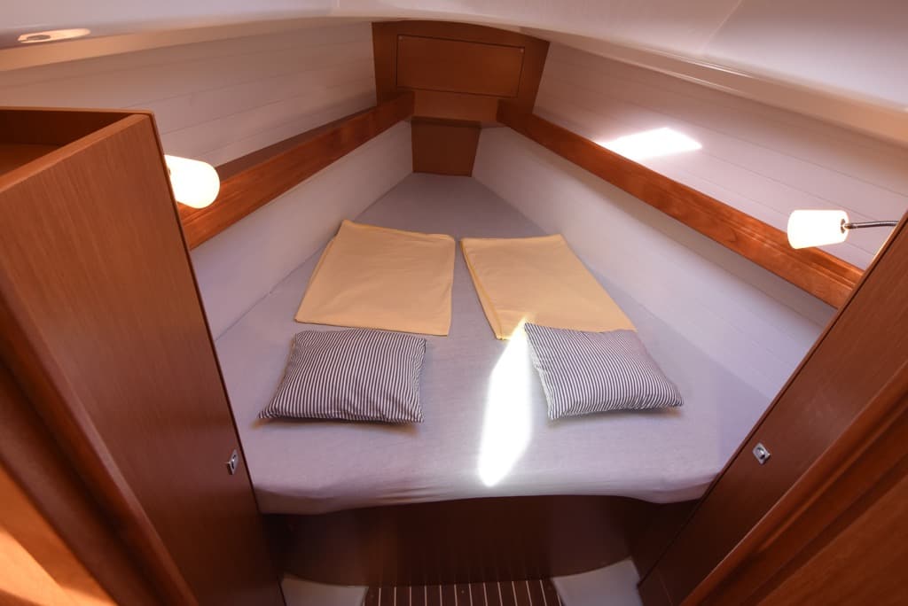 Bavaria Cruiser 34 - photo 8