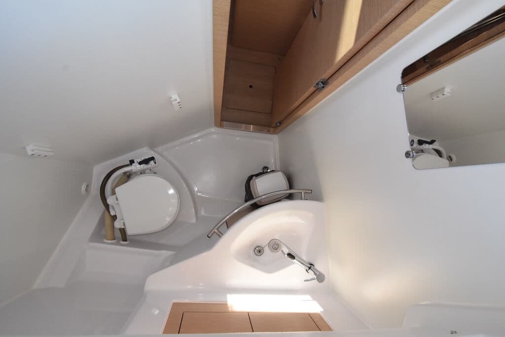 Elan Impression 35 - photo 9