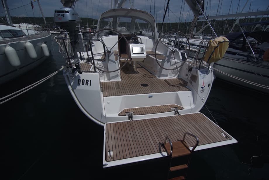 Bavaria Cruiser 37 - photo 8