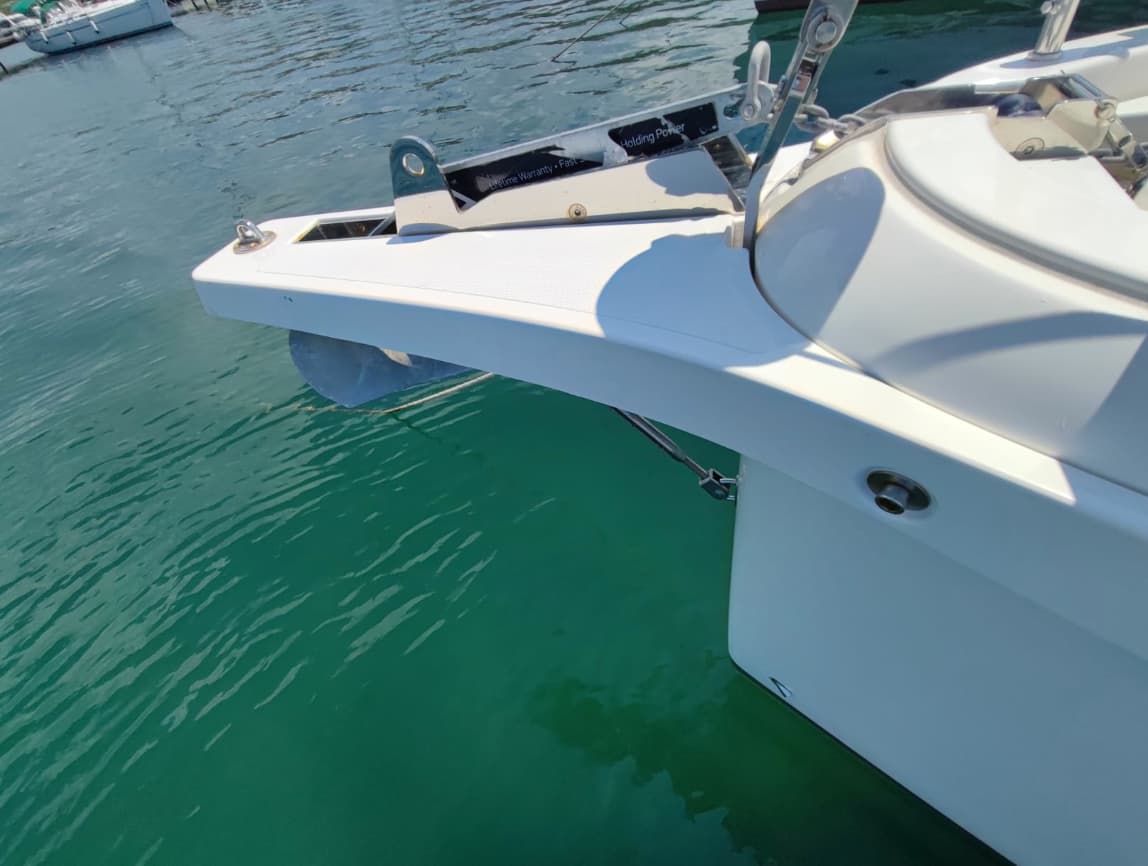 Bavaria C42 - photo 44