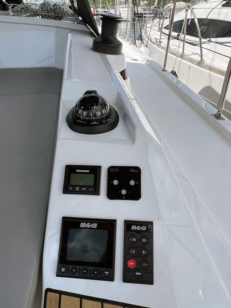 Bavaria C42 - photo 19