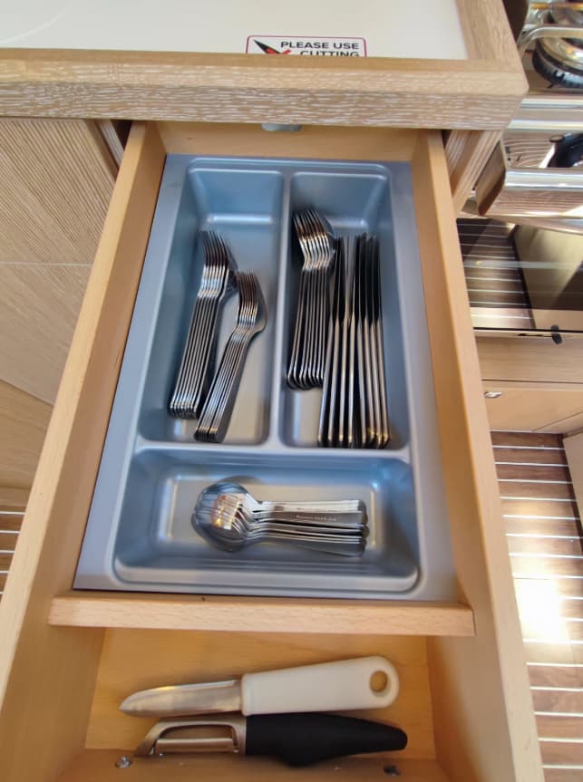 Bavaria C42 - photo 43