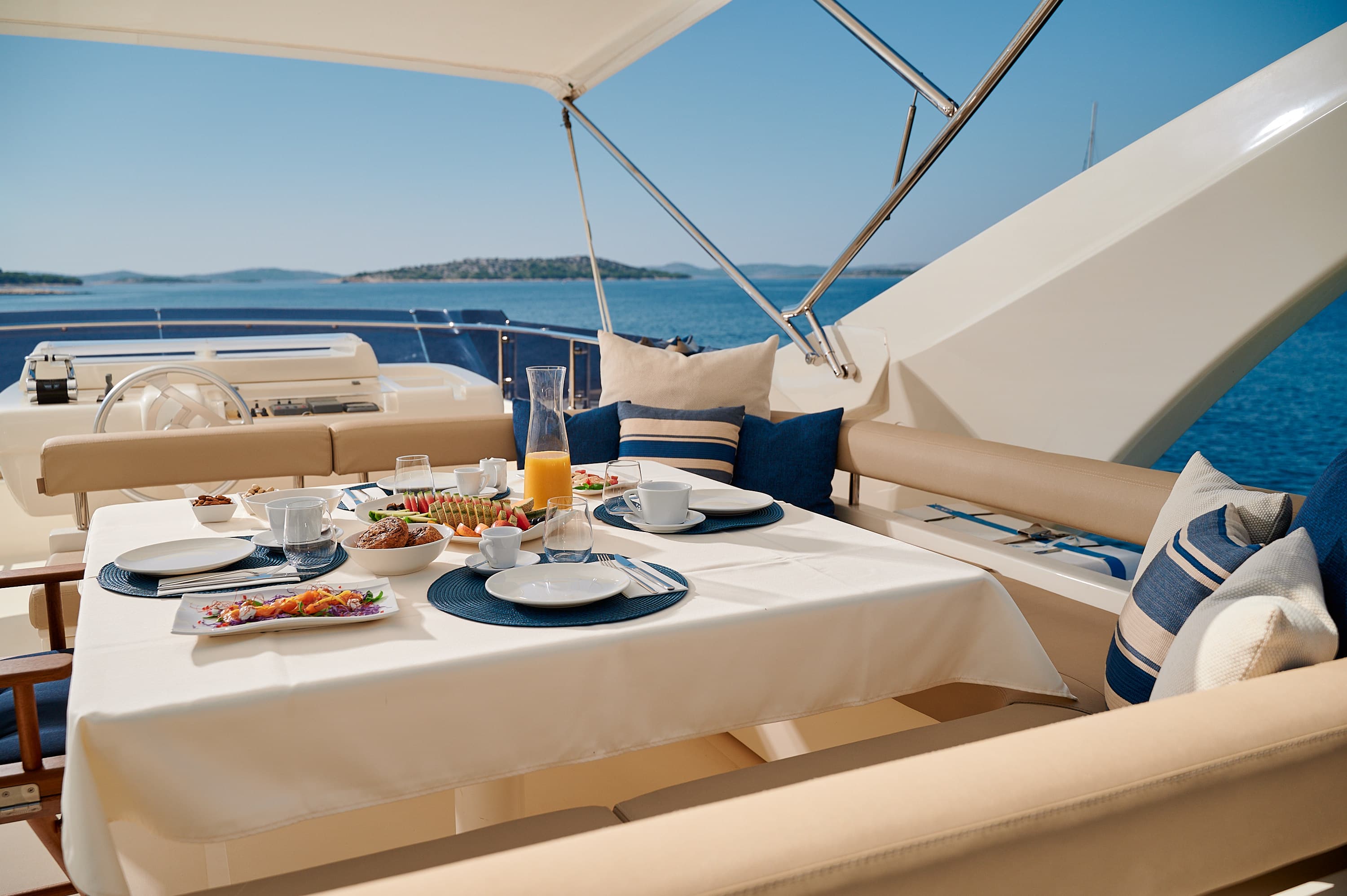 Ferretti 730 - photo 60