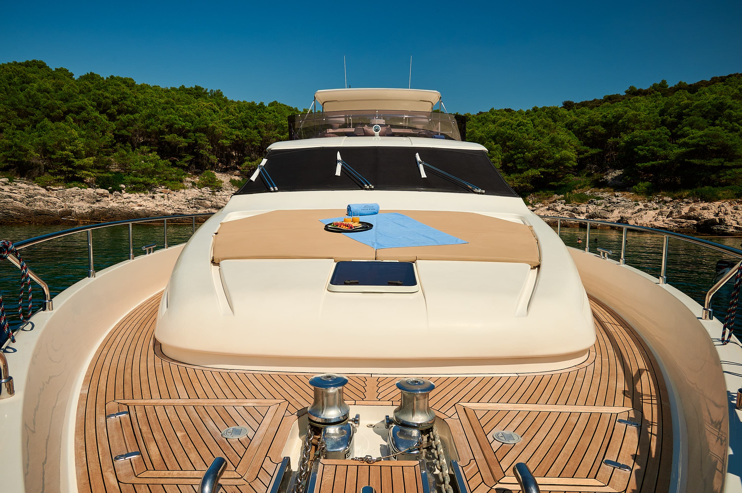 Ferretti 730 - photo 13