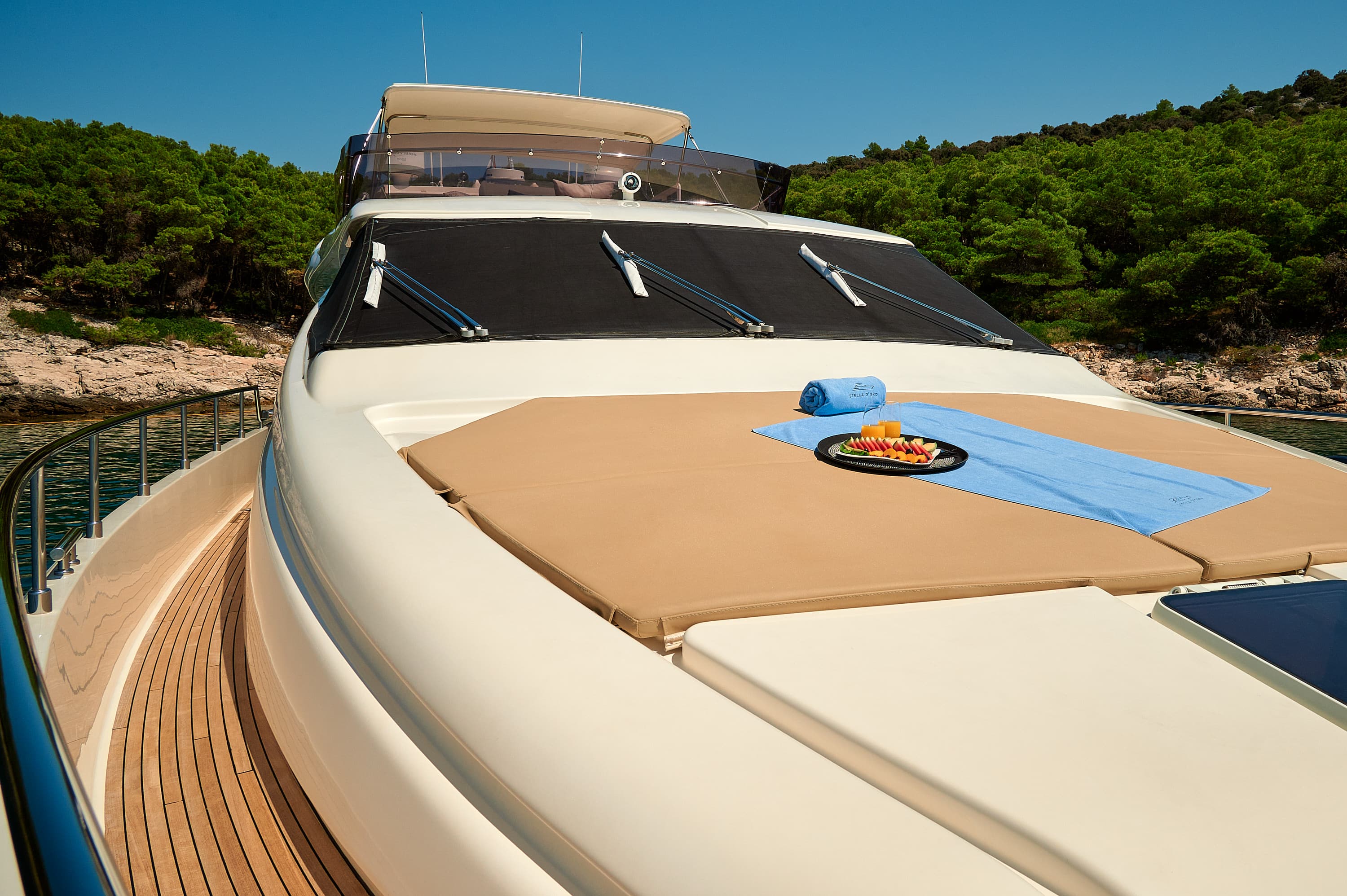 Ferretti 730 - photo 11