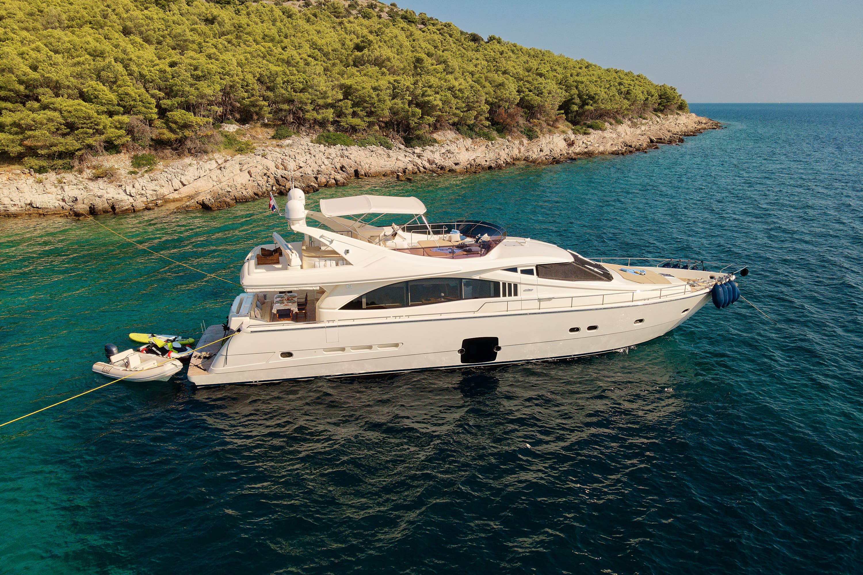 Ferretti 730 - photo 49