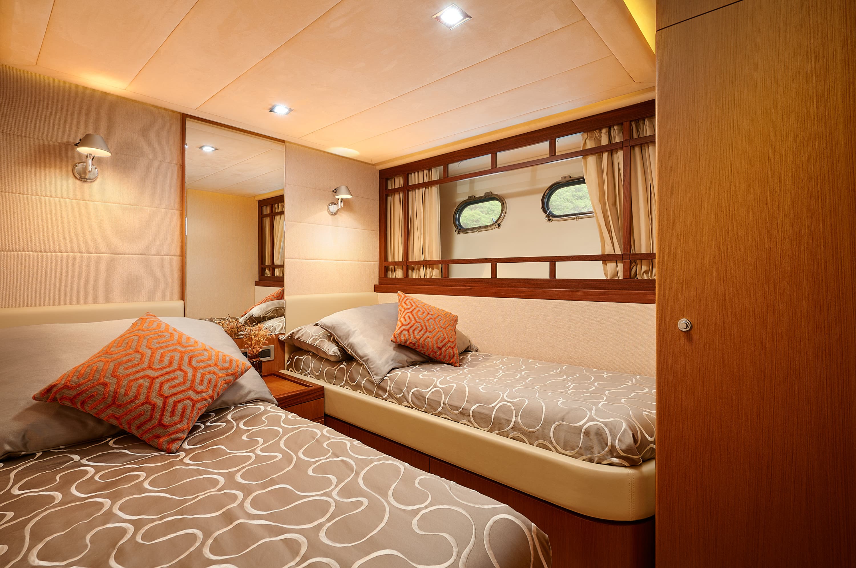 Ferretti 730 - photo 58