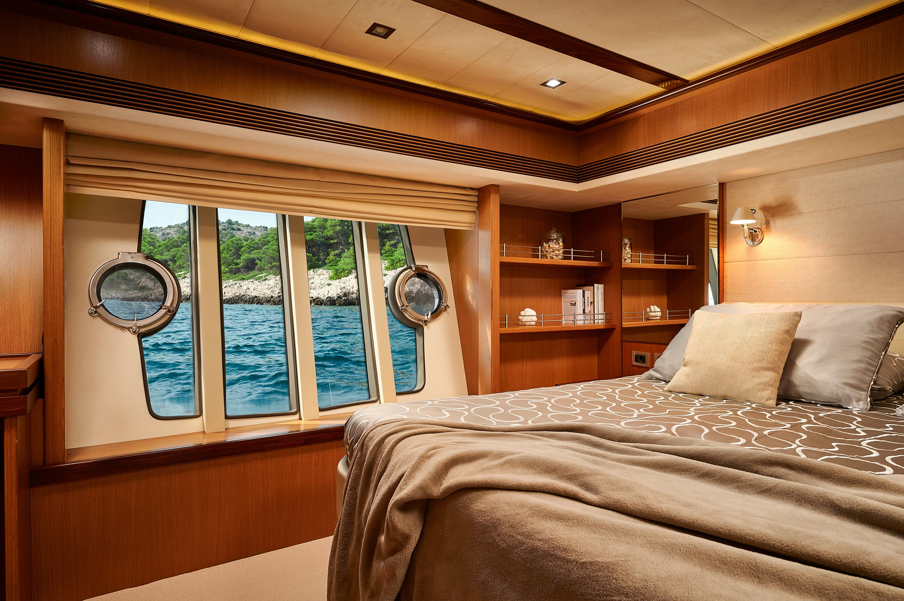 Ferretti 730 - photo 36