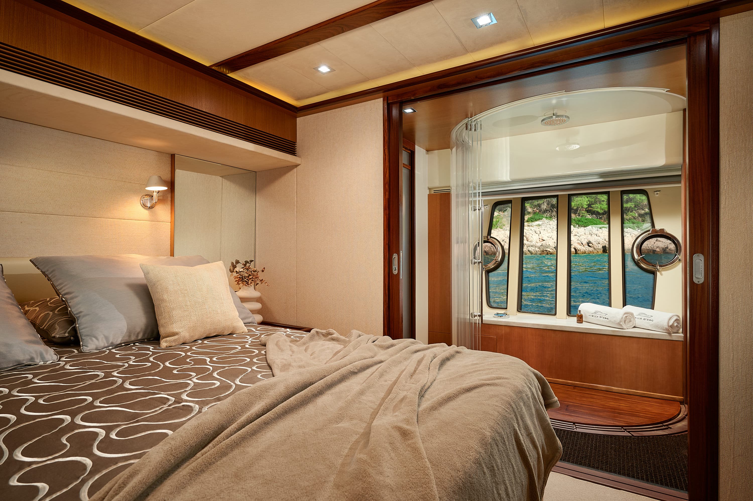 Ferretti 730 - photo 38