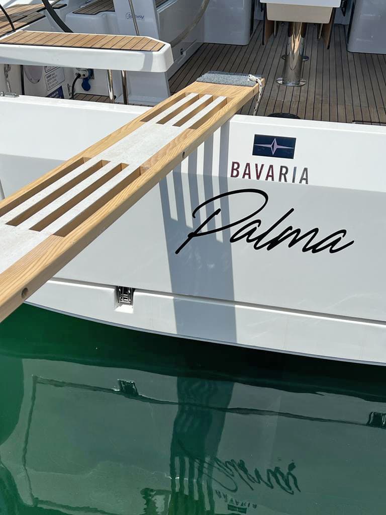 Bavaria C42 - photo 15