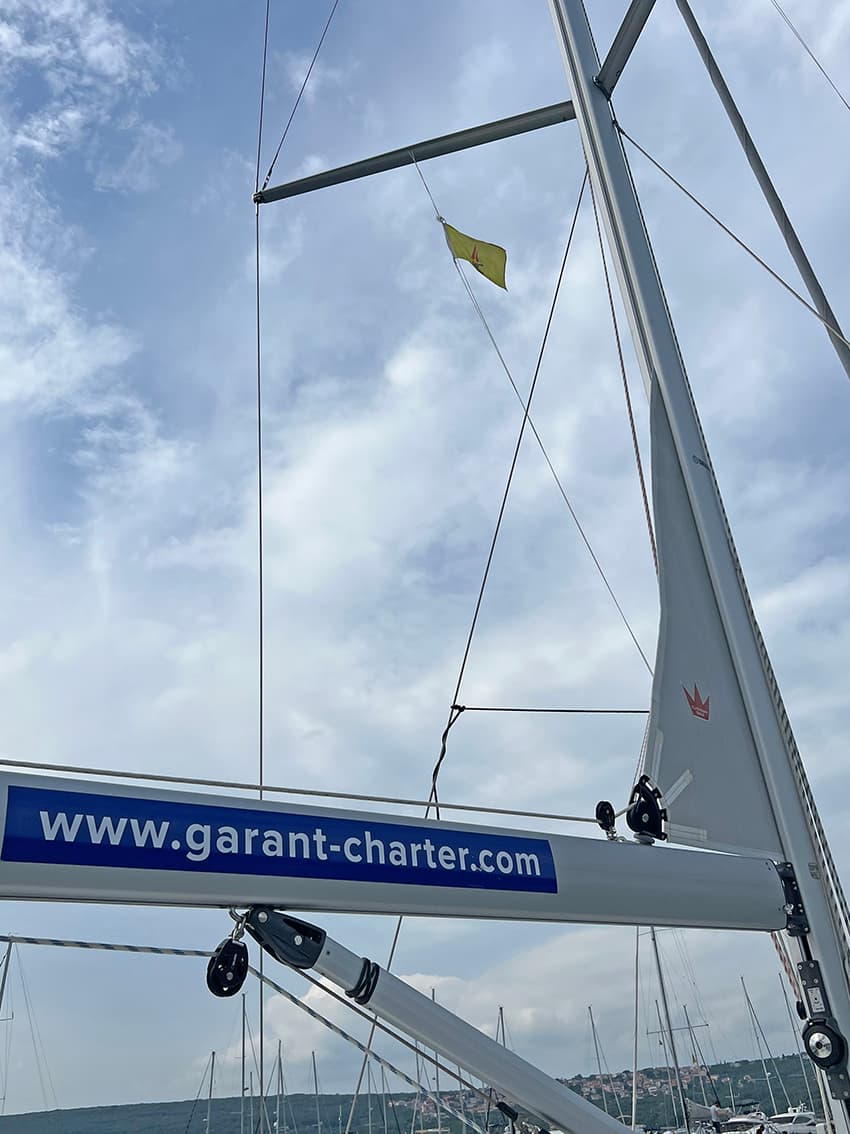 Bavaria C45 Style - photo 6