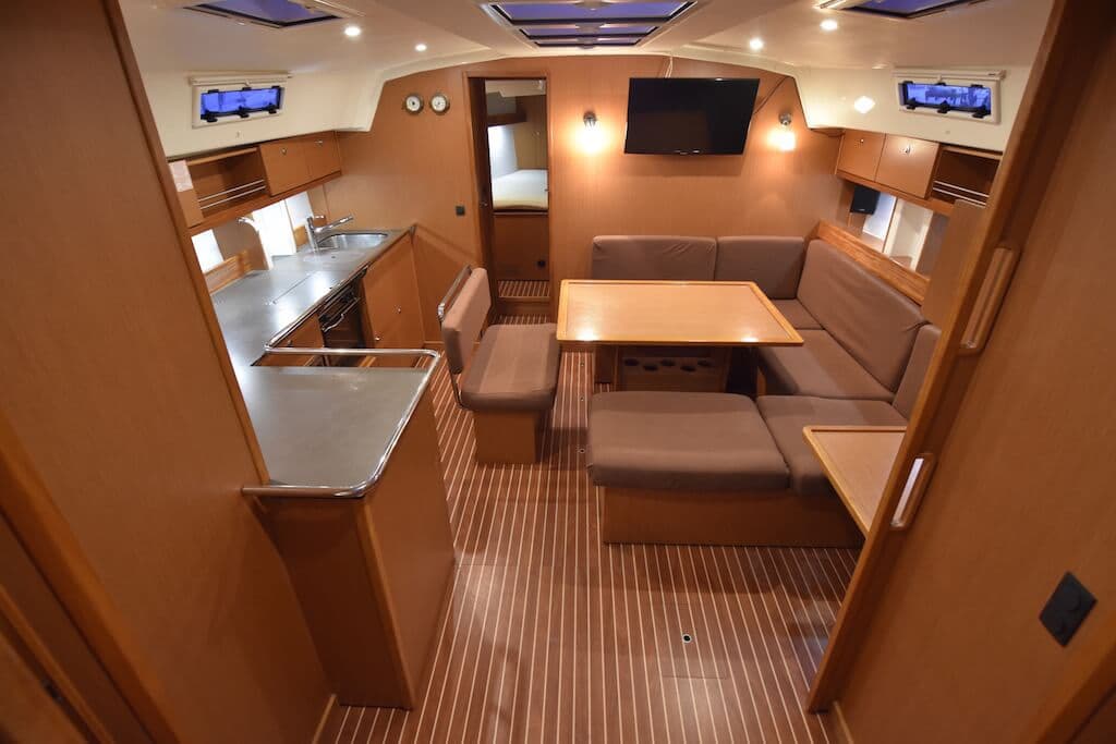 Bavaria Cruiser 45 - photo 16