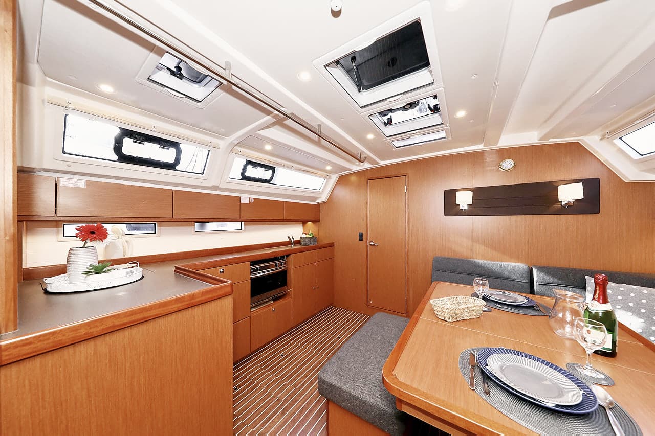 Bavaria Cruiser 46 - photo 8